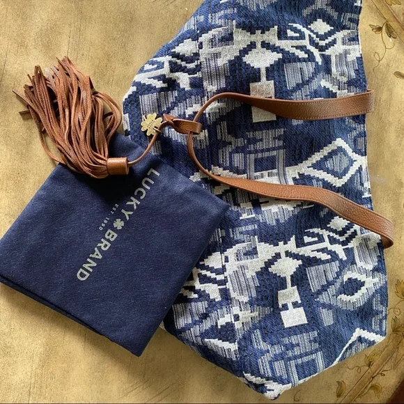 NWT Lucky Brand Blue and Tan Shoulder Bag - Picture 9 of 9